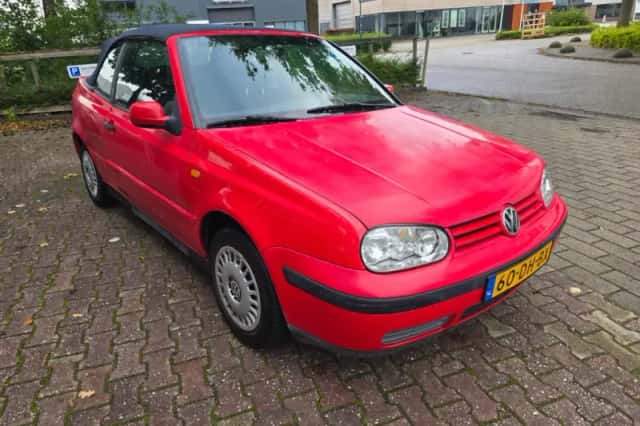 Volkswagen Golf (1999) thumbnail 2