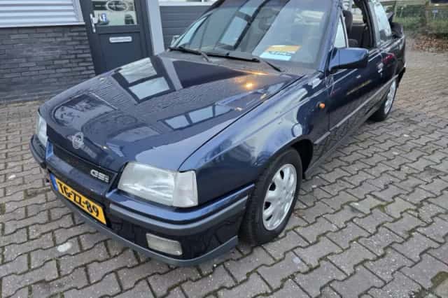Opel Kadett (1990) thumbnail 1