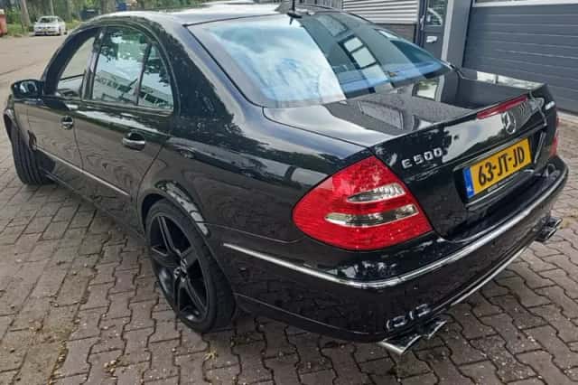 Mercedes-Benz E-Klasse (2002) thumbnail 6