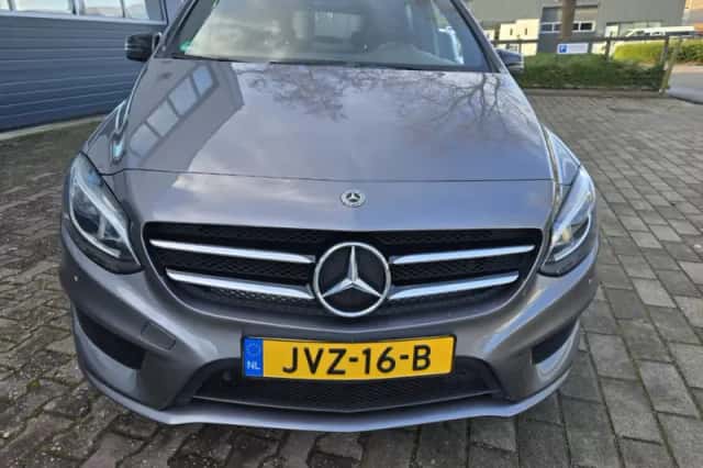 Mercedes-Benz B-Klasse (2017) thumbnail 4