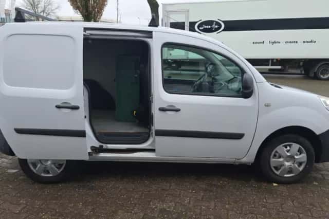 Renault Kangoo (2015) thumbnail 6