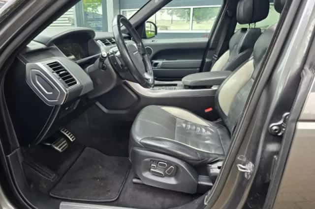 Land Rover Range Rover Sport (2014) thumbnail 2