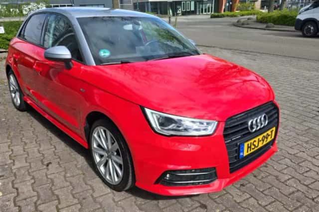Audi A1 (2018) thumbnail 3