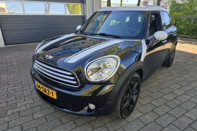 MINI Countryman (2011) thumbnail 1