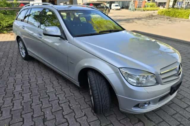 Mercedes-Benz C-Klasse (2008) thumbnail 3