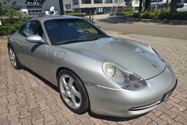 Porsche 911 (1998) thumbnail 2