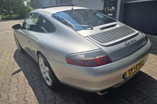 Porsche 911 (1998) thumbnail 6