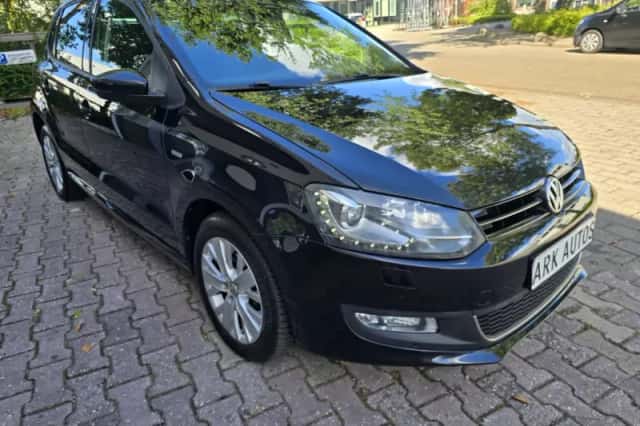Volkswagen Polo (2013) thumbnail 4