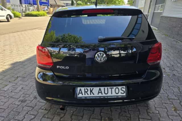 Volkswagen Polo (2013) thumbnail 5