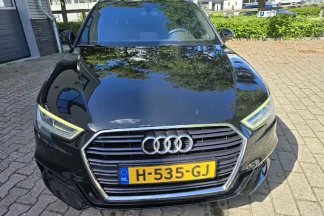 Audi A3 (2020) thumbnail 2