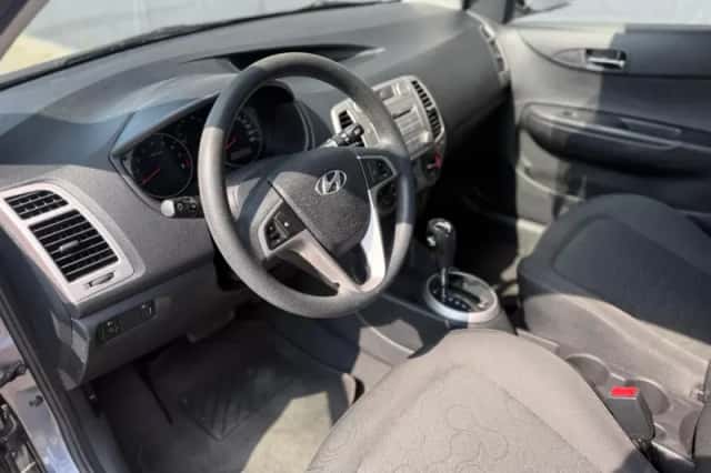 Hyundai i20 (2009) thumbnail 3