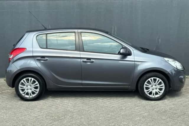 Hyundai i20 (2009) thumbnail 5