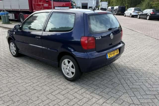 Volkswagen Polo (2001) thumbnail 6