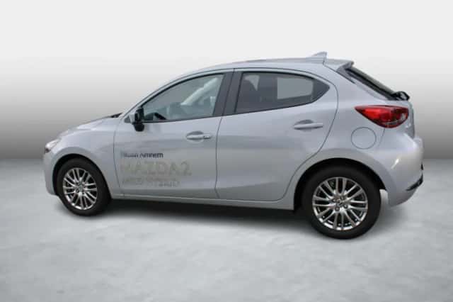 Mazda 2 (2024) thumbnail 2