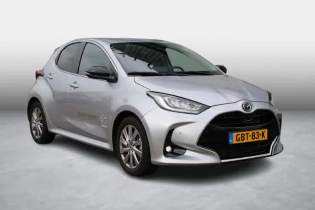 Mazda 2 Hybrid (2024) thumbnail 3