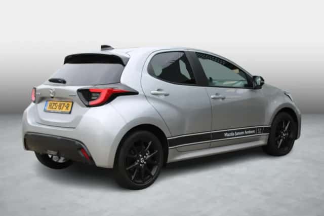 Mazda 2 Hybrid (2025) thumbnail 5