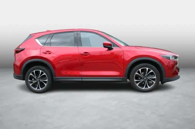 Mazda CX-5 (2022) thumbnail 4