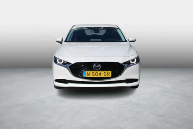 Mazda 3 (2021) thumbnail 2