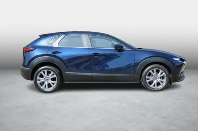 Mazda CX-30 (2023) thumbnail 4