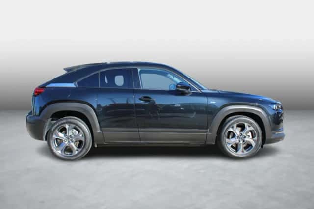 Mazda MX-30 (2023) thumbnail 4