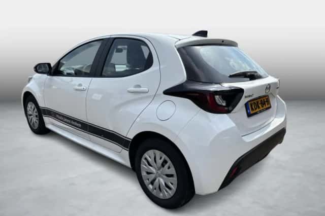 Mazda 2 Hybrid (2026) thumbnail 3