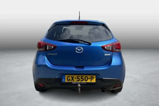 Mazda 2 (2015) thumbnail 4