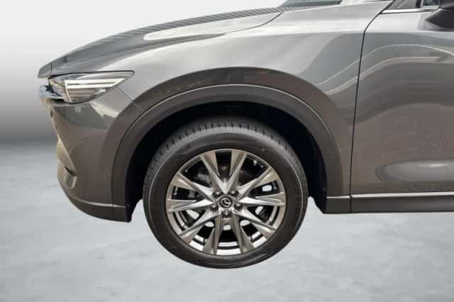 Mazda CX-5 (2020) thumbnail 2