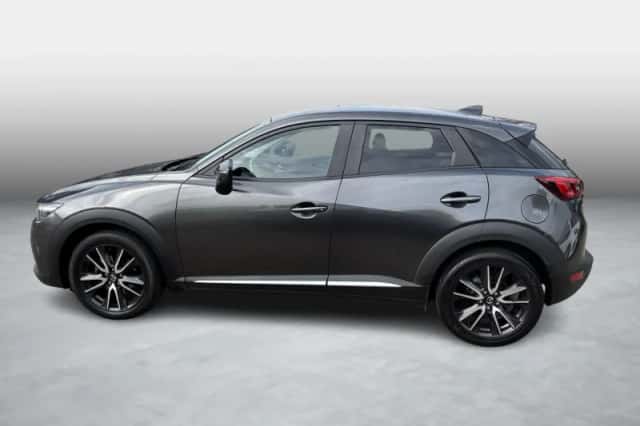 Mazda CX-3 (2018) thumbnail 2