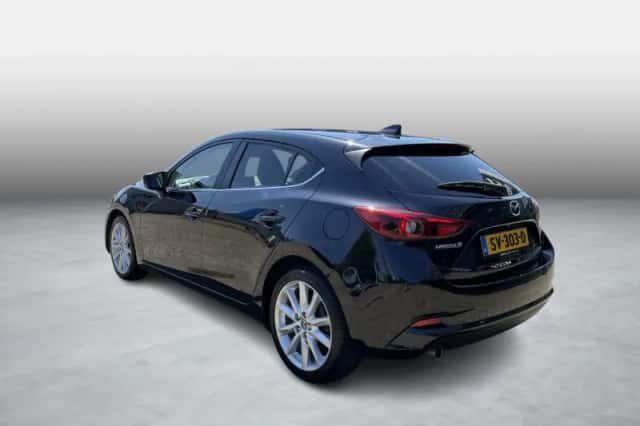 Mazda 3 (2018) thumbnail 3