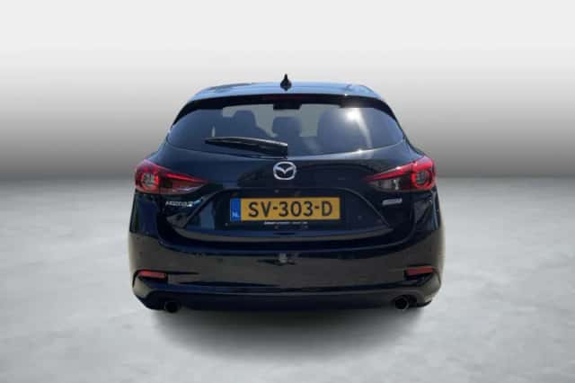 Mazda 3 (2018) thumbnail 4