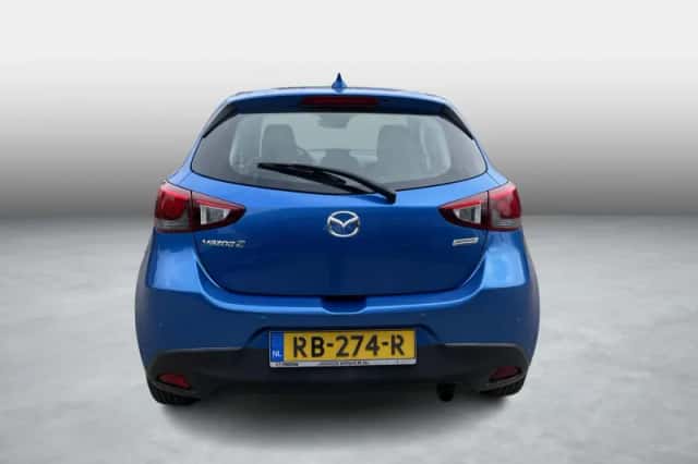 Mazda 2 (2017) thumbnail 4