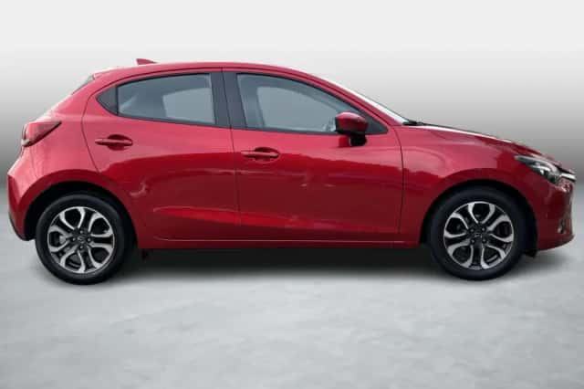 Mazda 2 (2018) thumbnail 5