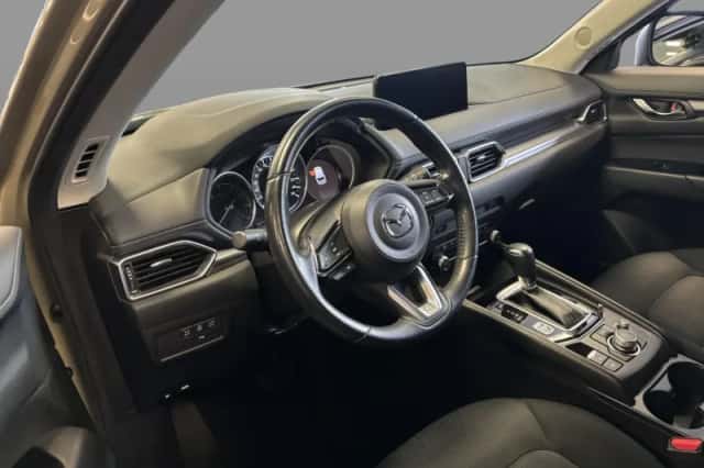 Mazda CX-5 (2022) thumbnail 3