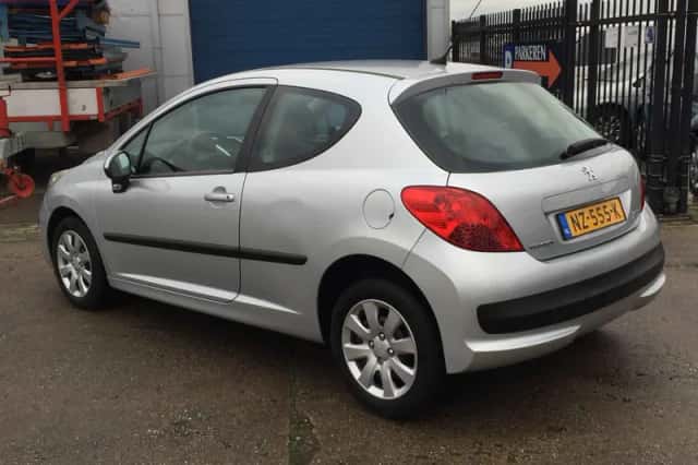 Peugeot 207 (2006) thumbnail 2