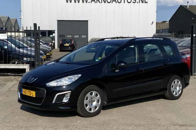 Peugeot 308 (2013) thumbnail 1