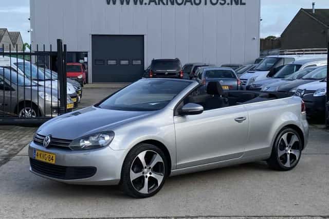 Volkswagen Golf (2012) thumbnail 1