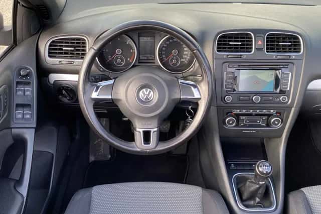 Volkswagen Golf (2012) thumbnail 6
