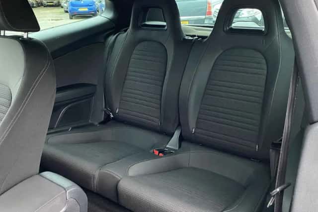 Volkswagen Scirocco (2011) thumbnail 4