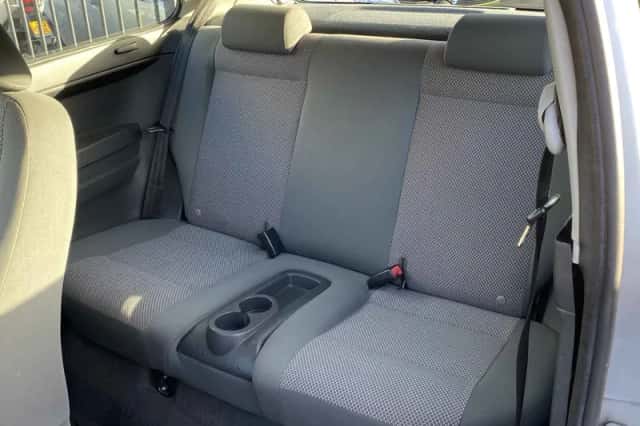 Volkswagen Fox (2009) thumbnail 4