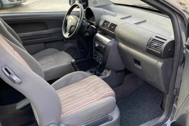 Volkswagen Fox (2007) thumbnail 6