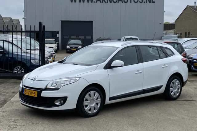 Renault Mégane (2013) thumbnail 1
