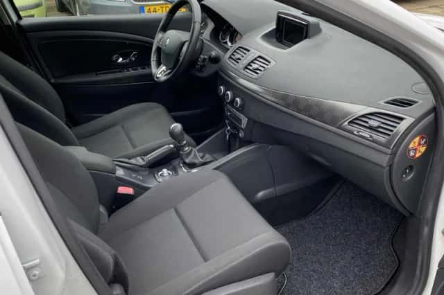 Renault Mégane (2013) thumbnail 6