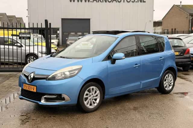 Renault Scénic (2014) thumbnail 1