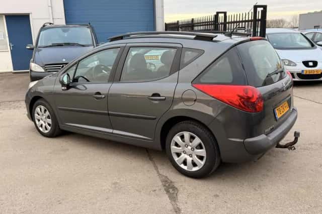 Peugeot 207 (2008) thumbnail 2