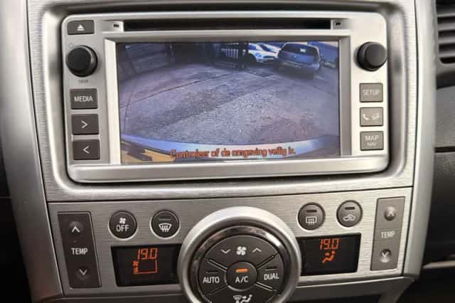 Toyota Verso (2012) thumbnail 6