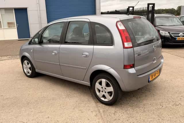 Opel Meriva (2004) thumbnail 2