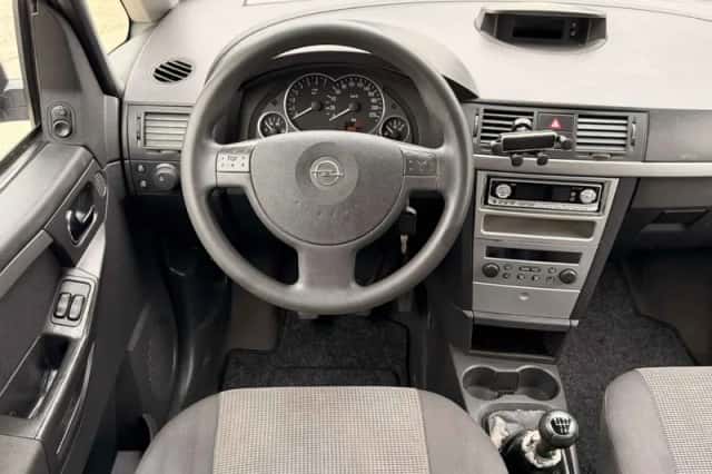 Opel Meriva (2004) thumbnail 5