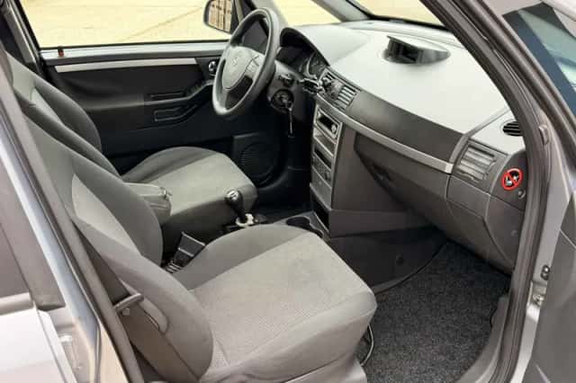 Opel Meriva (2004) thumbnail 6