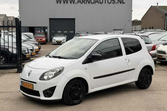 Renault Twingo (2011) thumbnail 1