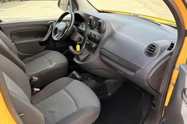 Mercedes-Benz Citan (2015) thumbnail 5